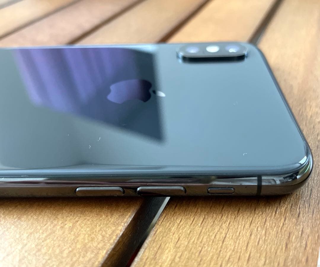 美品　iPhoneXs 256GB スペースグレイ