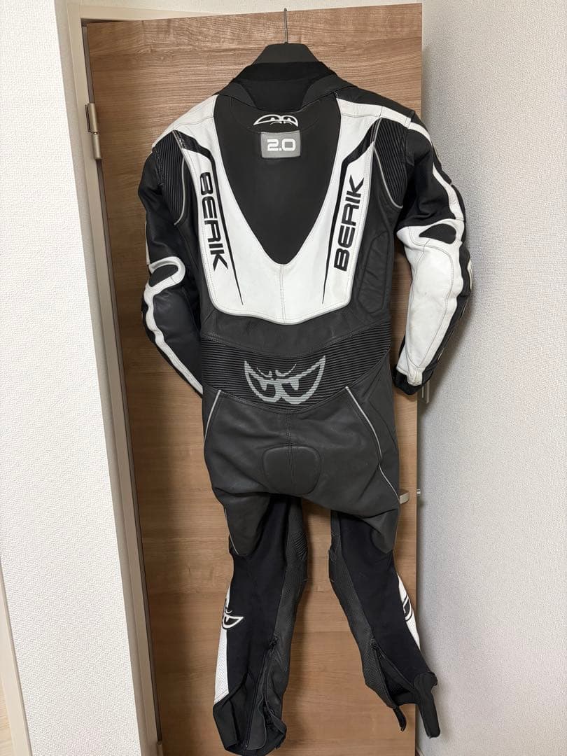 ベリック ツナギ 52サイズ