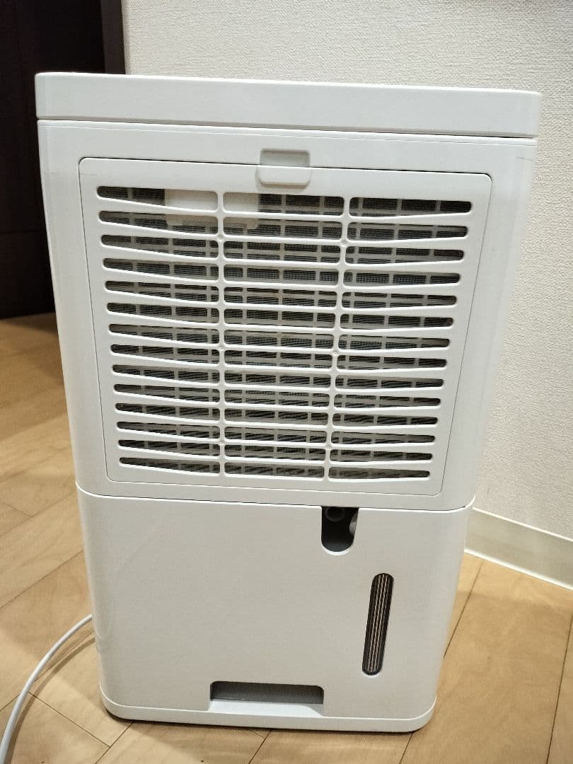 除湿機 コンプレッサー式 6.5L/日