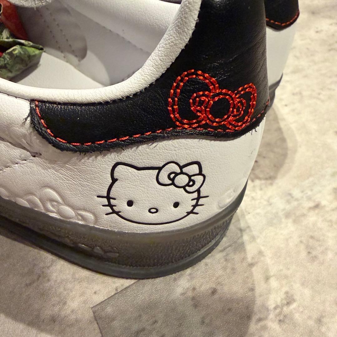 新品未使用 アディダス adidas Gazelle ハローキティ 24.0cm