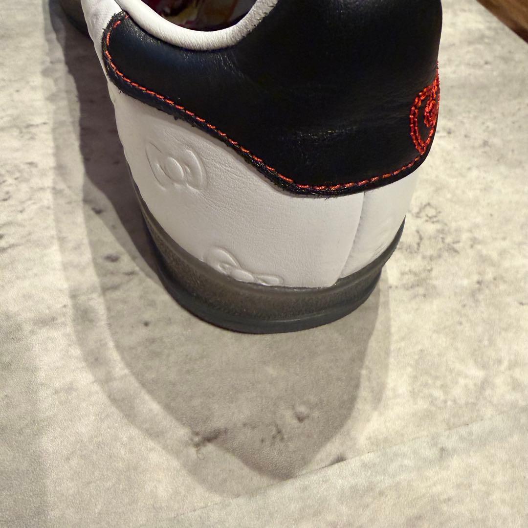 新品未使用 アディダス adidas Gazelle ハローキティ 24.0cm