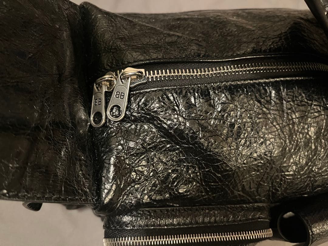 バッグ BALENCIAGA superbusy small sling bag