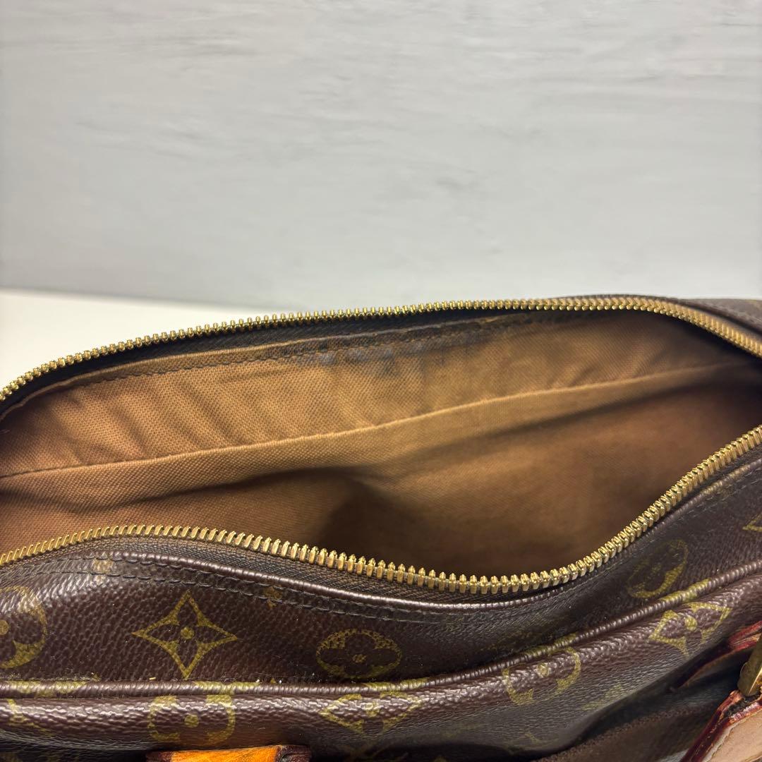 ルイヴィトン サックボスフォール モノグラム ハンドバッグ M40043