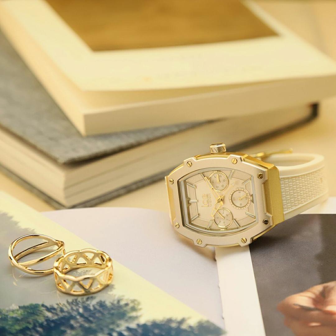 新品未使用 アイスウォッチ ICE boliday 022869