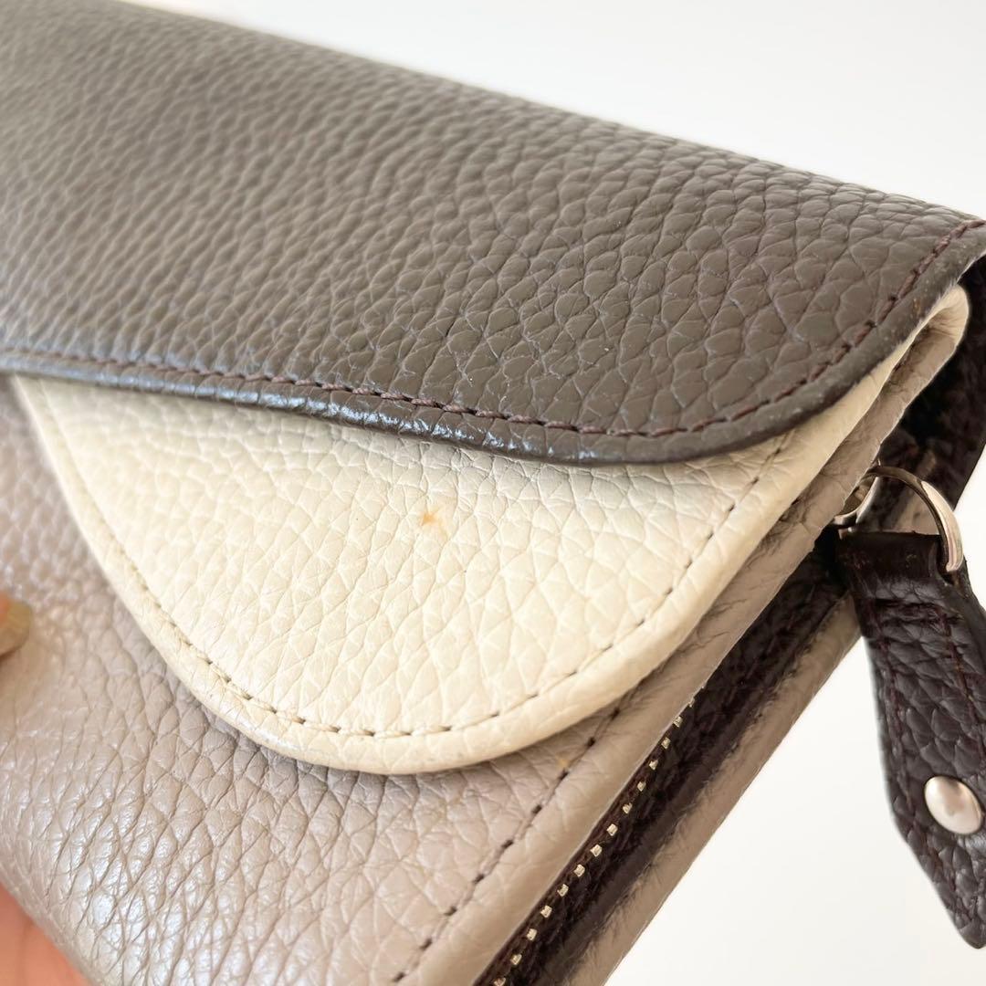 まだまだ使える❤︎ ヴィヴィアン ウエストウッド 長財布 ダブルフラップ 黒