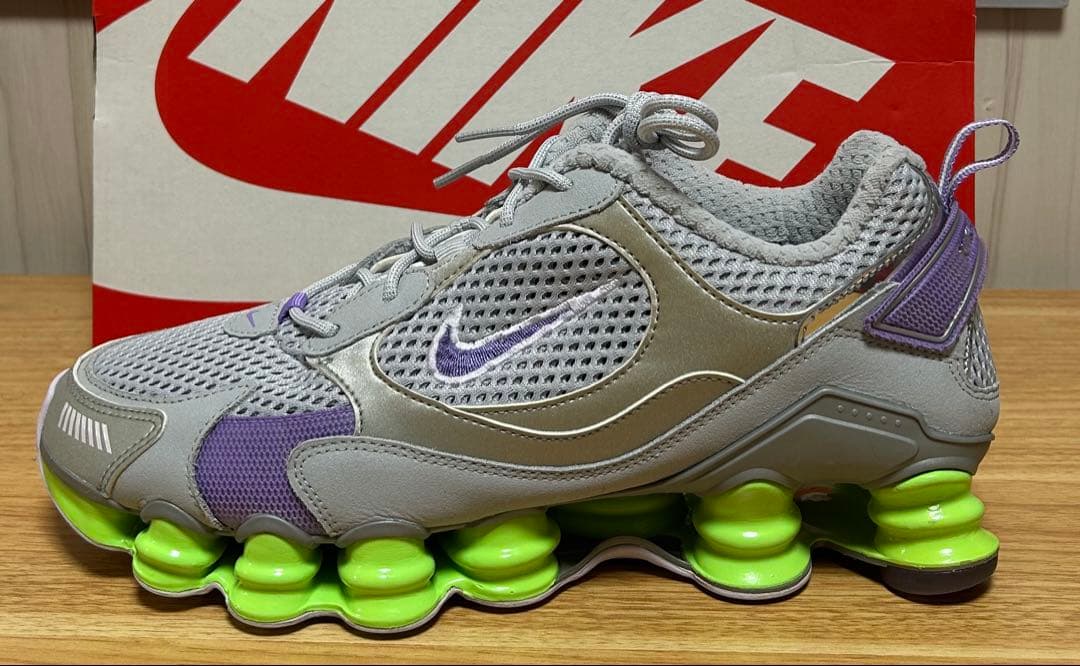 箱あり　ウィメンズ27.5cm NIKE SHOX TL NOVA SP