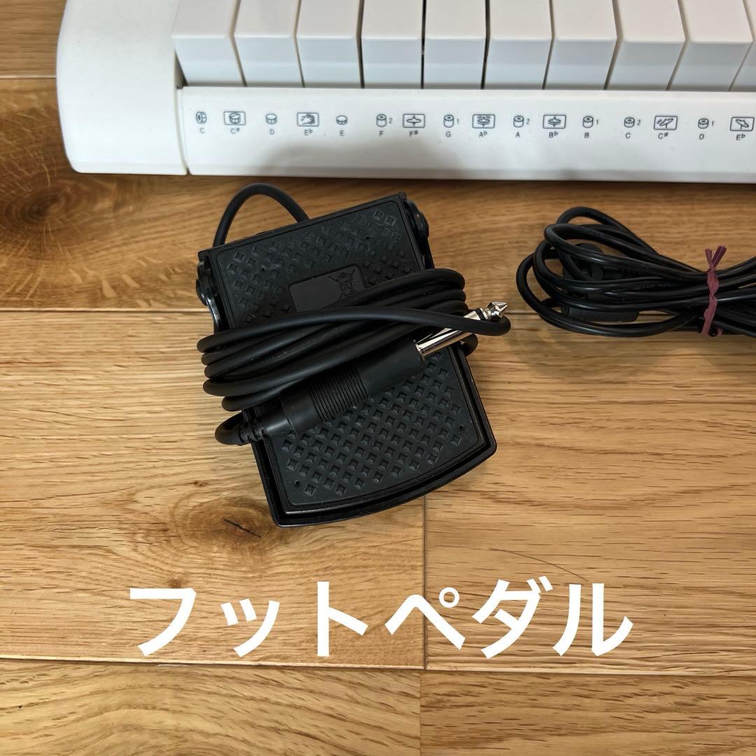 （美品）CASIO 電子ピアノ　LK-516