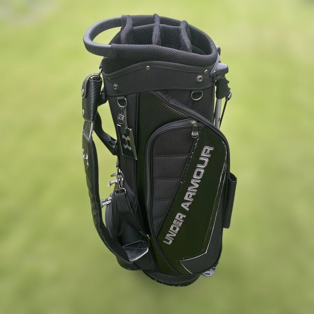 希少　アンダーアーマー　キャディーバッグ　ゴルフバッグ　ブラック