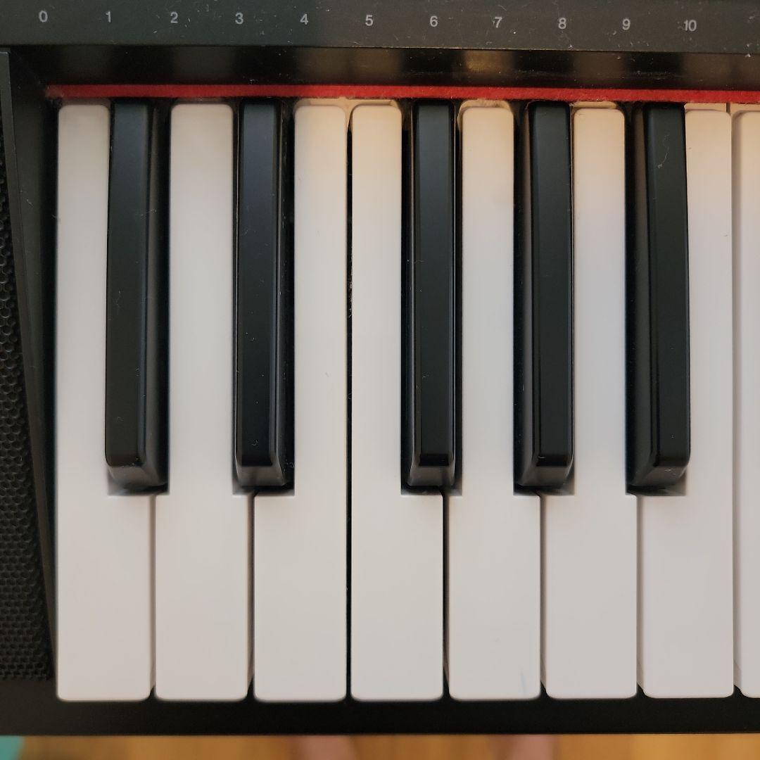 【直接引取割引有】ヤマハ電子ピアノpiaggero NP-12 スタンド付