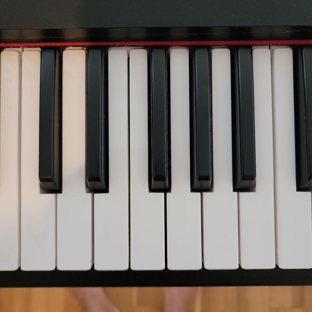 【直接引取割引有】ヤマハ電子ピアノpiaggero NP-12 スタンド付