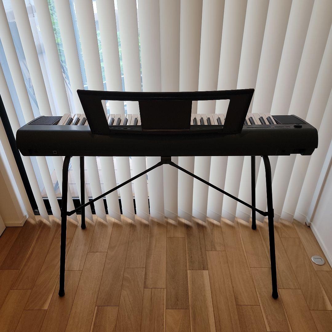 【直接引取割引有】ヤマハ電子ピアノpiaggero NP-12 スタンド付