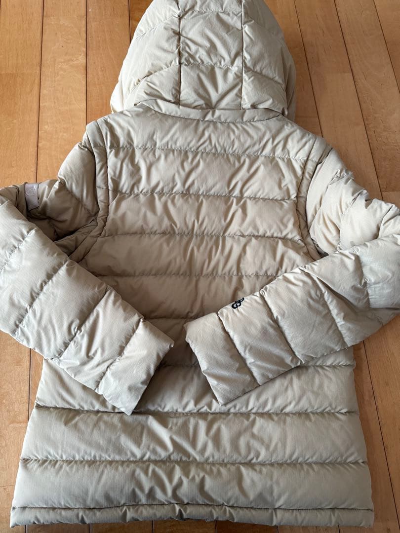 PARAGATES フード付きダウンジャケット ベージュ4番サイズ