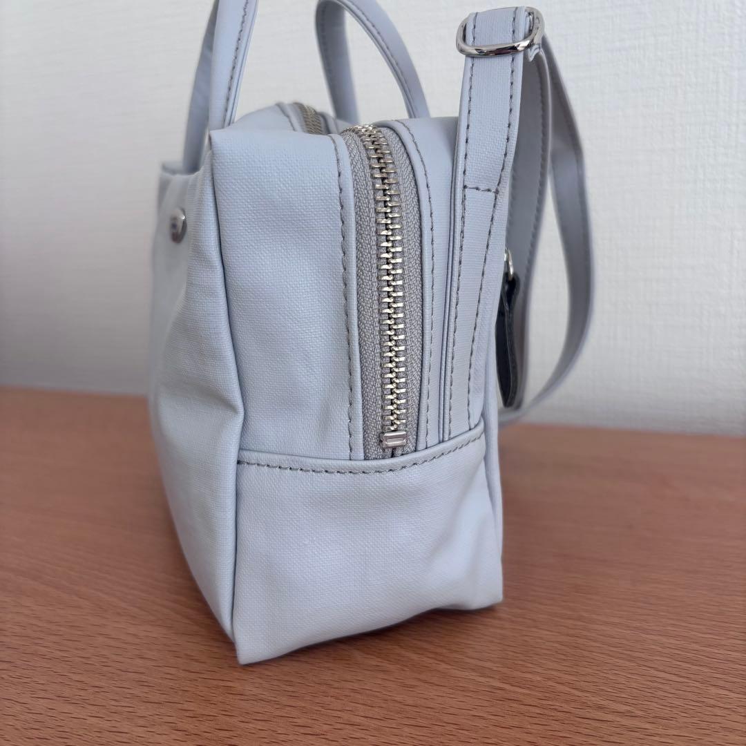 deuxC ドゥ・セー　ライトポシェットバッグ　シルバー　ホワイト　2way