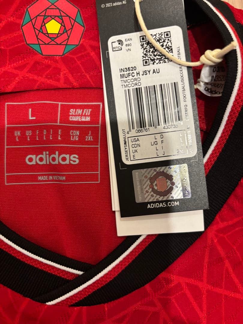 マンチェスター・ユナイテッド GARNACHO 17 ホームオーセンティック