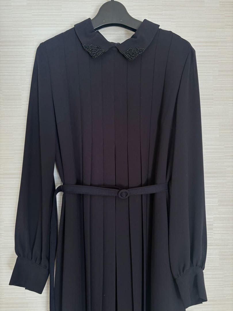 24年ANAYIアナイ5.9万円シアードビービジューカラーワンピース36ネイビー