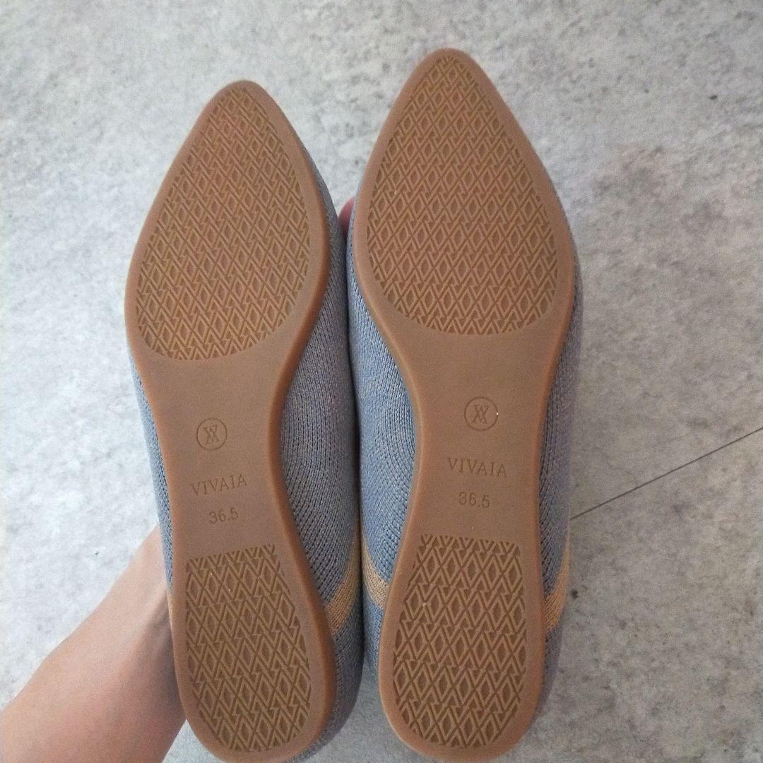 VIVAIA　美品　ポインテッドトゥ　Vカットフラットパンプス　ニット　ブルー