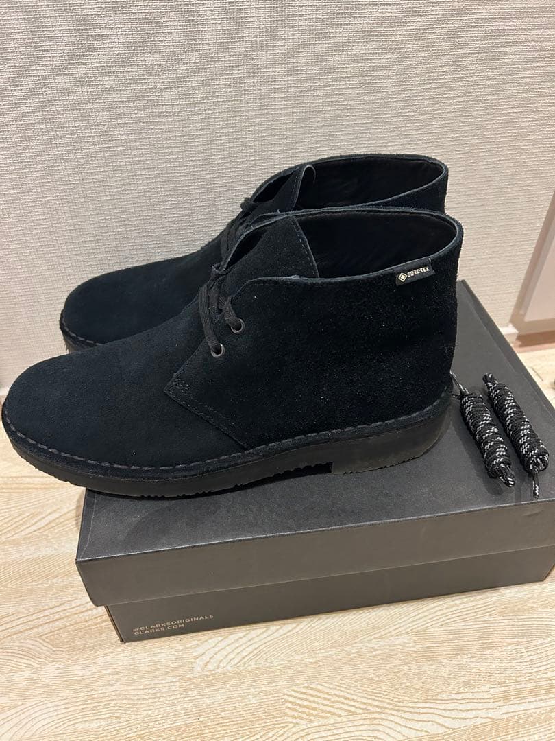 クラークス　デザートブーツ　ゴアテックス　comoli gore clarks