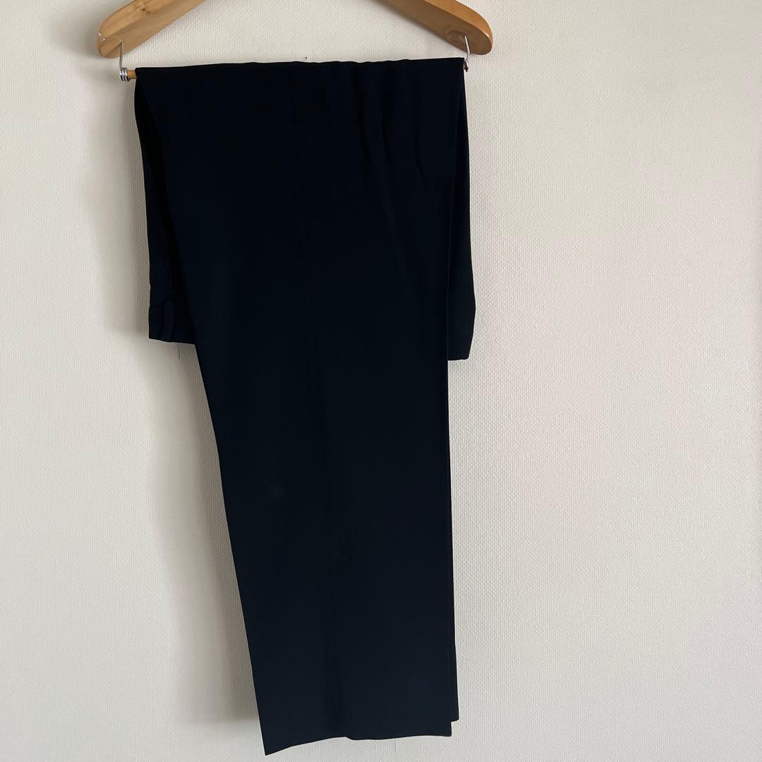 ARMANI COLLEZIONI ブラック スーツ（50/R）