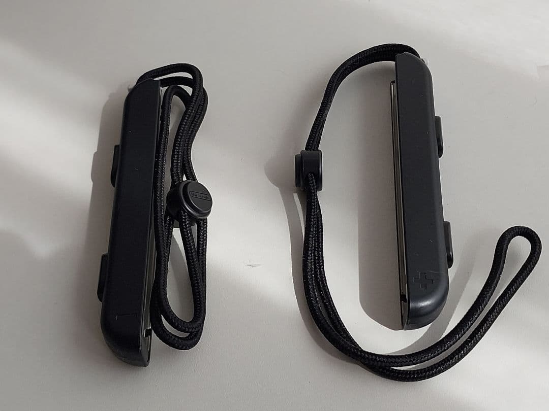 みんなで遊べる！Nintendo Switch 本体セット青/赤