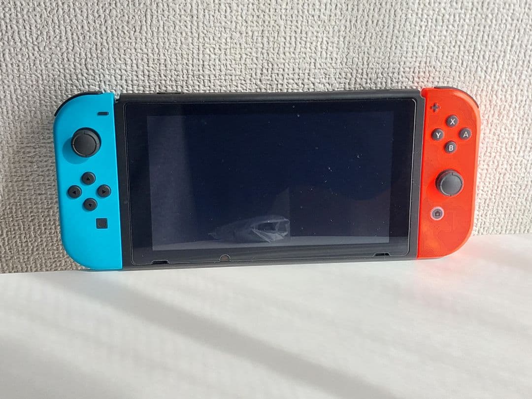 みんなで遊べる！Nintendo Switch 本体セット青/赤