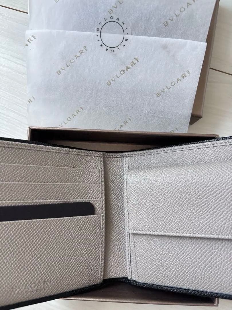 BVLGARI ブラックレザー ウォレット 財布