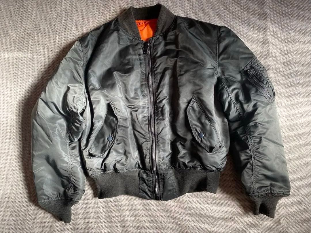 ALPHA INDUSTRIES MA-1 ジャケット