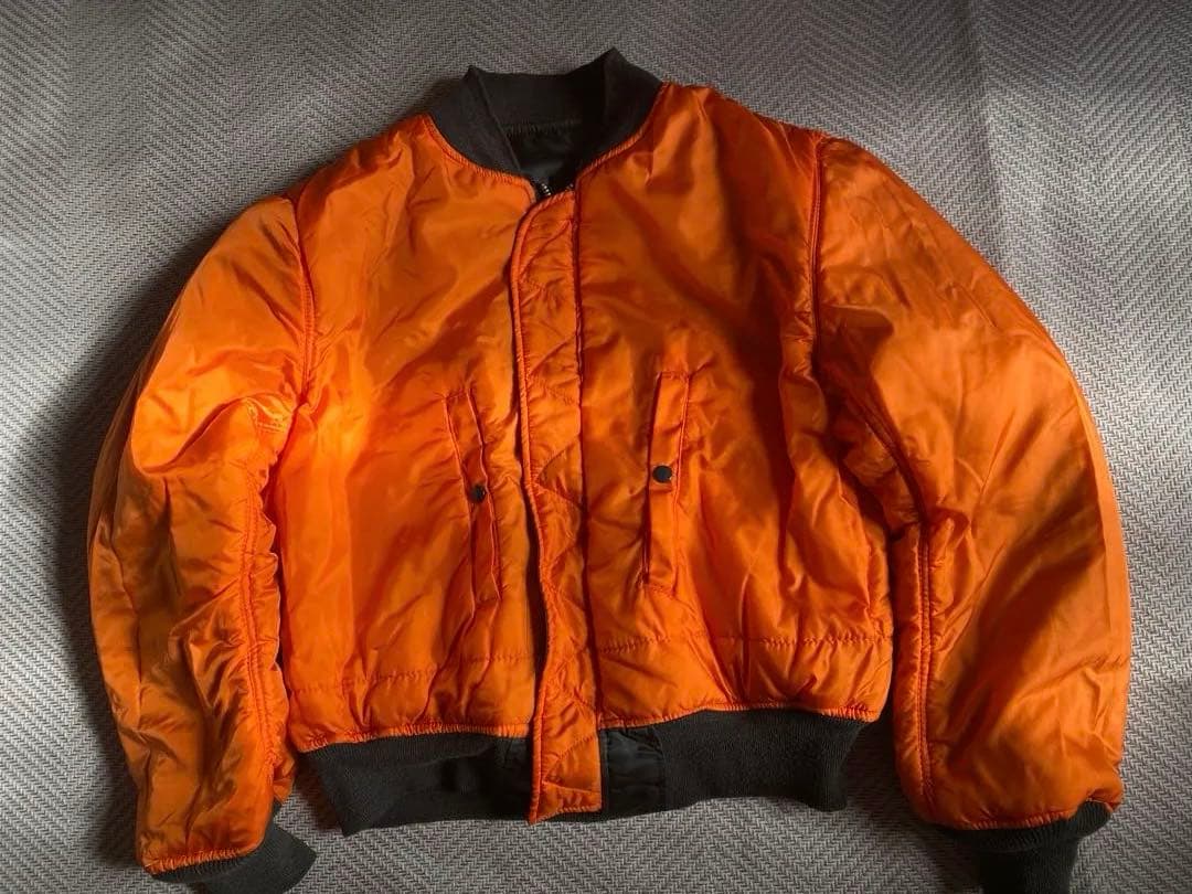 ALPHA INDUSTRIES MA-1 ジャケット