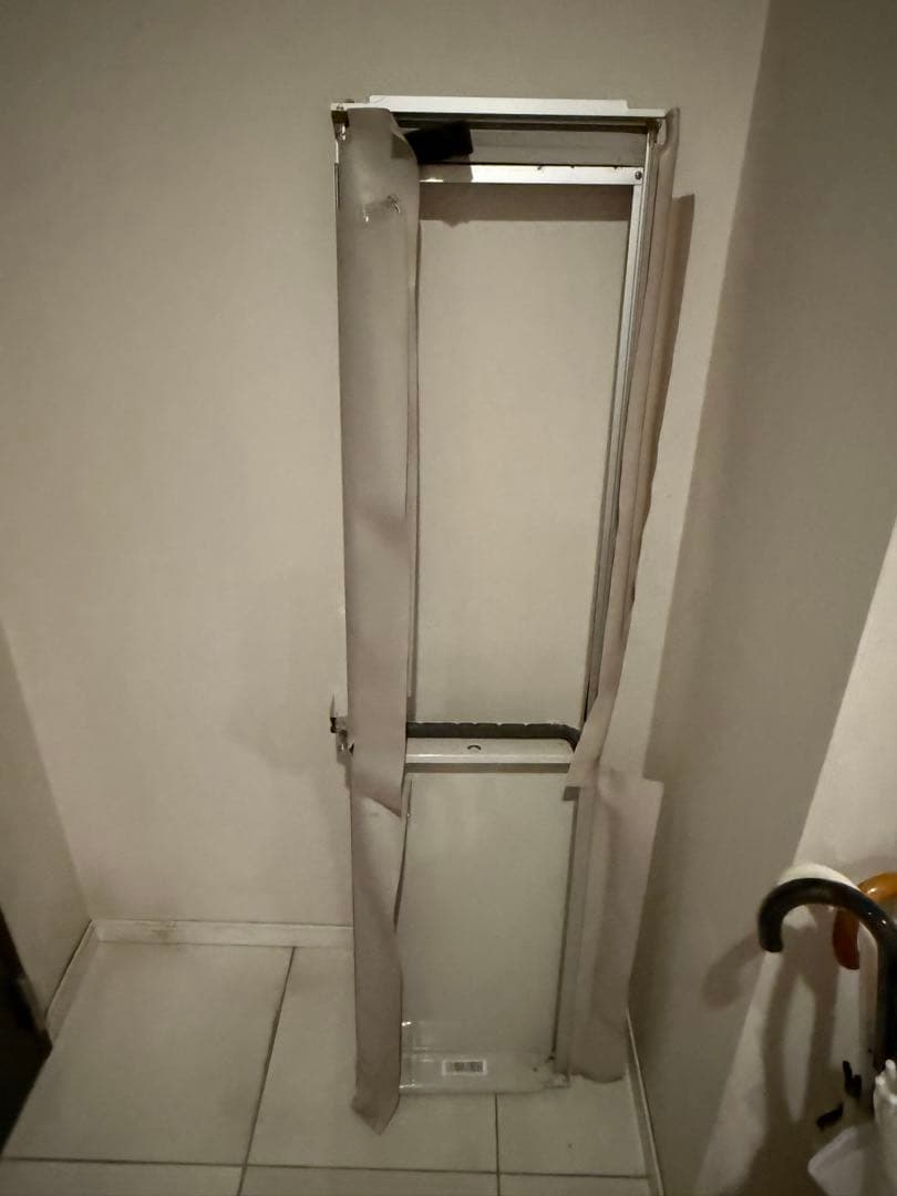 Haier JA-16W 窓用エアコン+延長枠付き