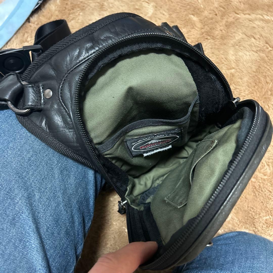 クシタニ レッグバッグ