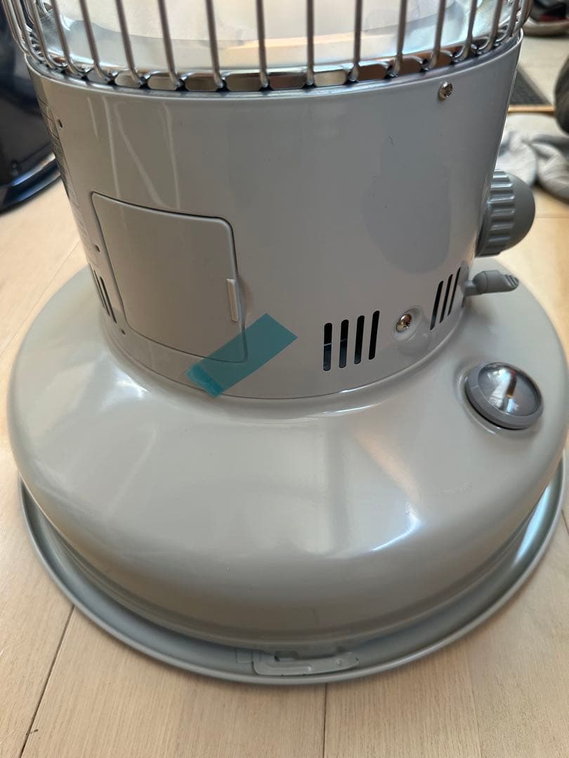 【新品未使用】TOYOTOMI RB-25E 石油ストーブ 2014年製