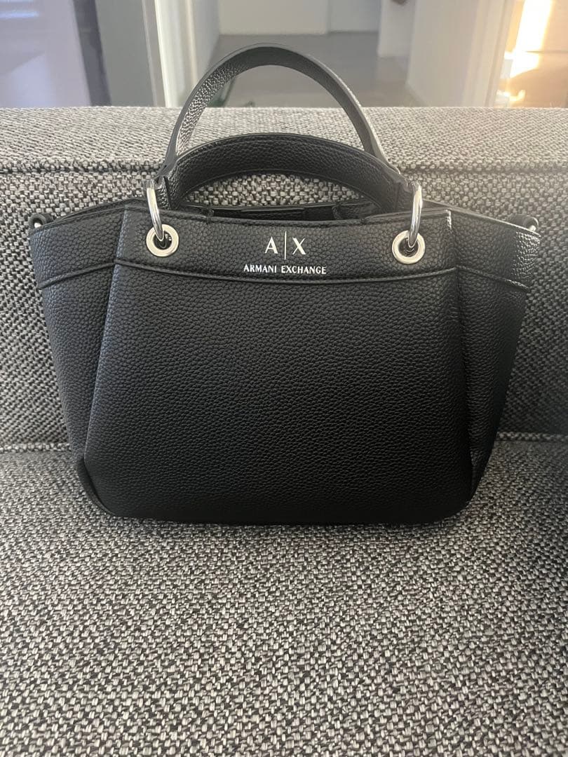 値下げ★ARMANI EXCHANGE ショルダーバッグ