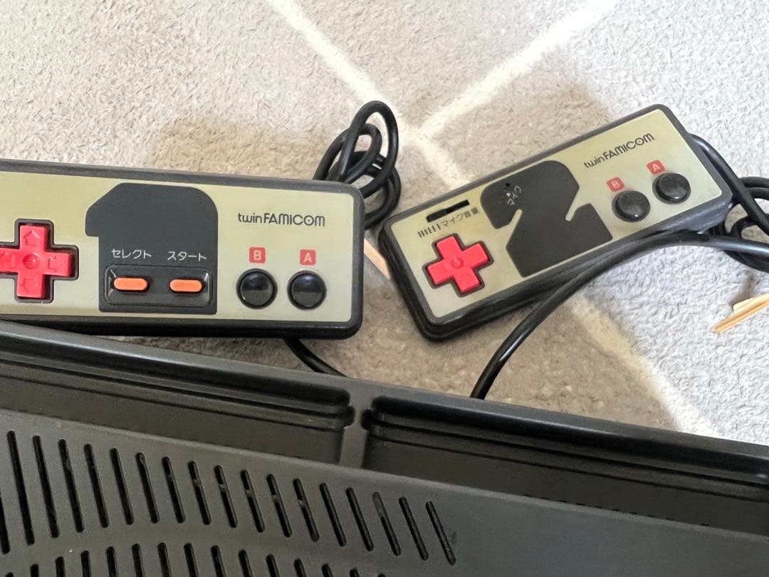 ツインファミコン動作品本体のみ