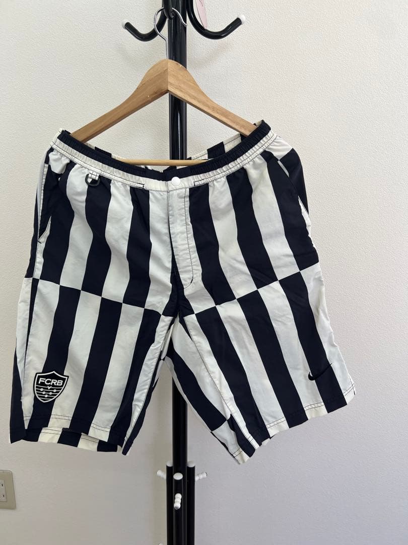 FCRB NIKE コラボ　ナイロンセットアップ