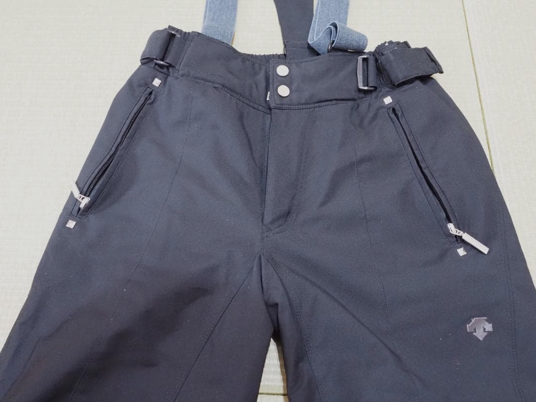デサント　ビブパンツ　スキーウェア　中綿入り　ヒートナビ　黒　【美品】