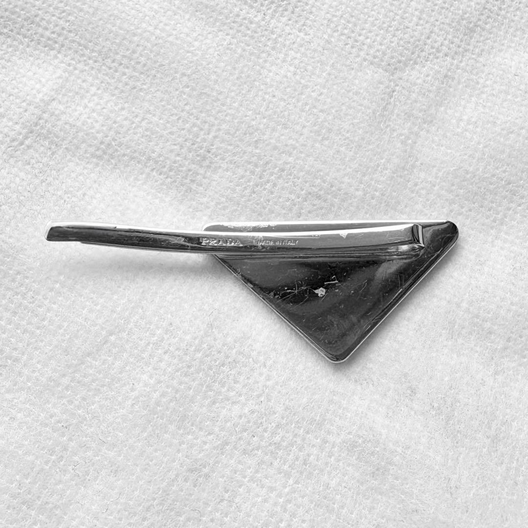 美品*プラダ トライアングルロゴ ヘアピン ヘアクリップ ブラック/シルバー
