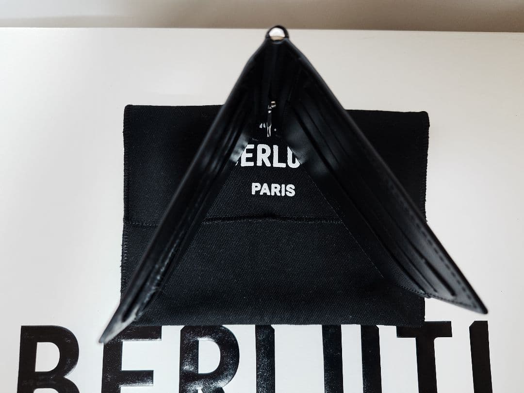 Berluti フィギュア　マネークリップ