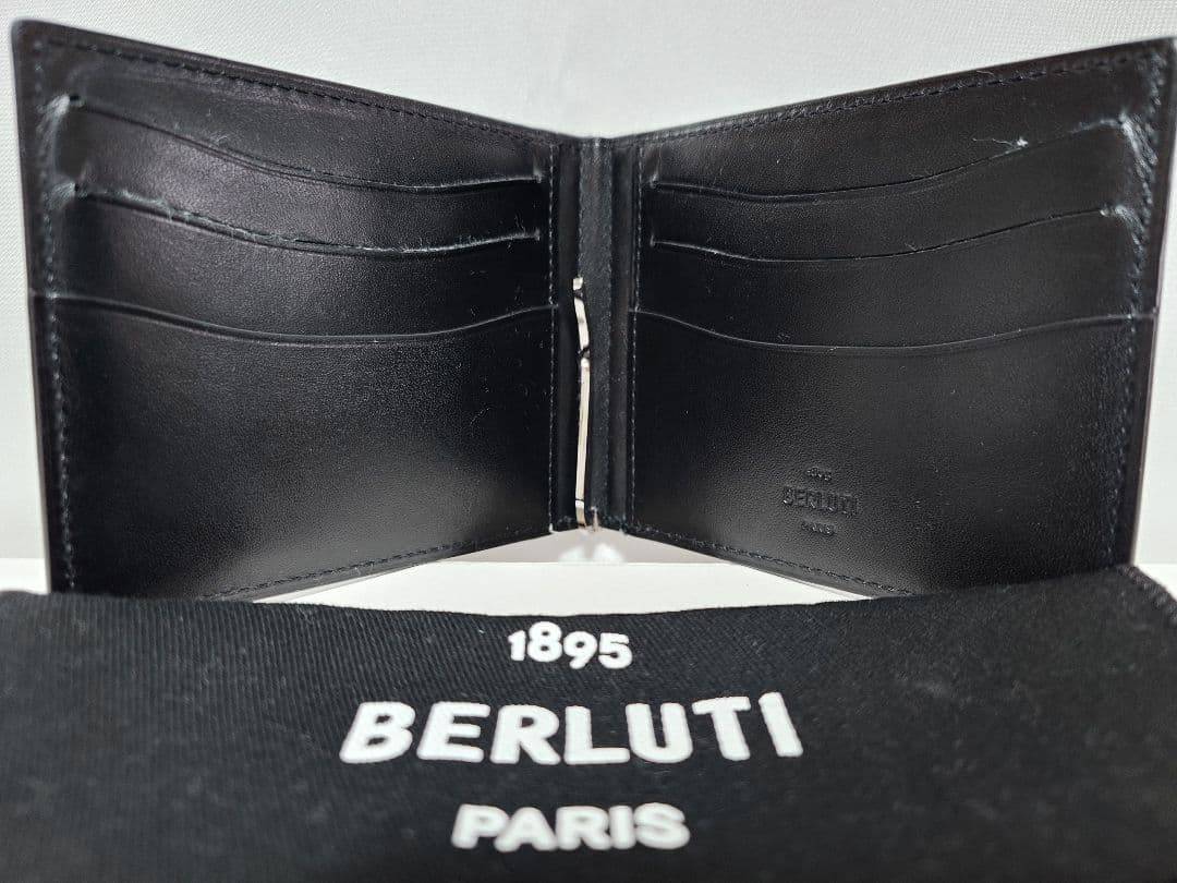 Berluti フィギュア　マネークリップ