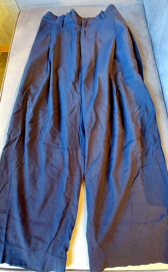 URU ウル　ウールレーヨンシルク　セットアップ URU TOKYO