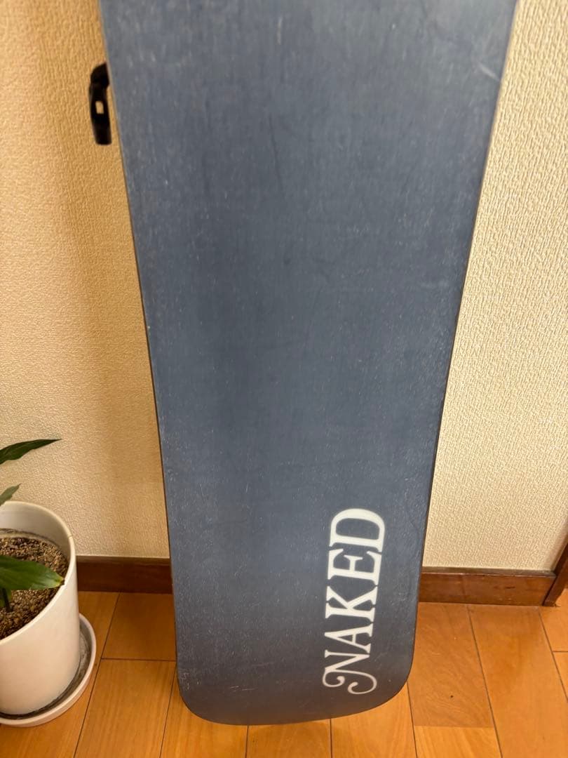 NAKED スノーボード　118センチ　キッズスノーボード　直接引き取りのみ
