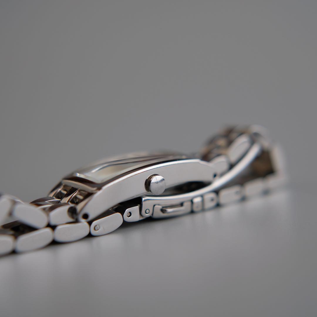 CITIZEN（シチズン）製のクラシックなヴィンテージクォーツ腕時計