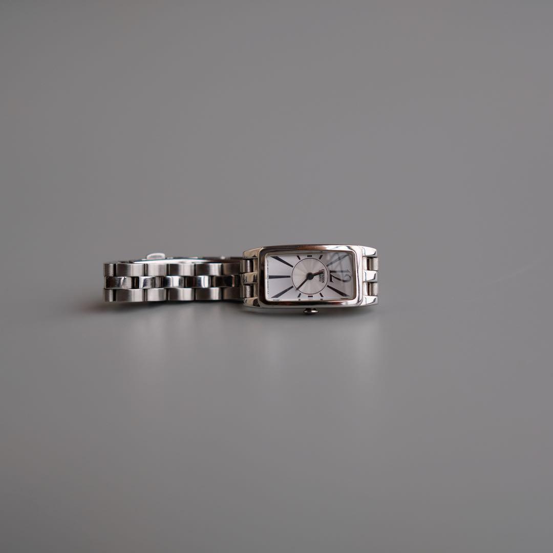 CITIZEN（シチズン）製のクラシックなヴィンテージクォーツ腕時計