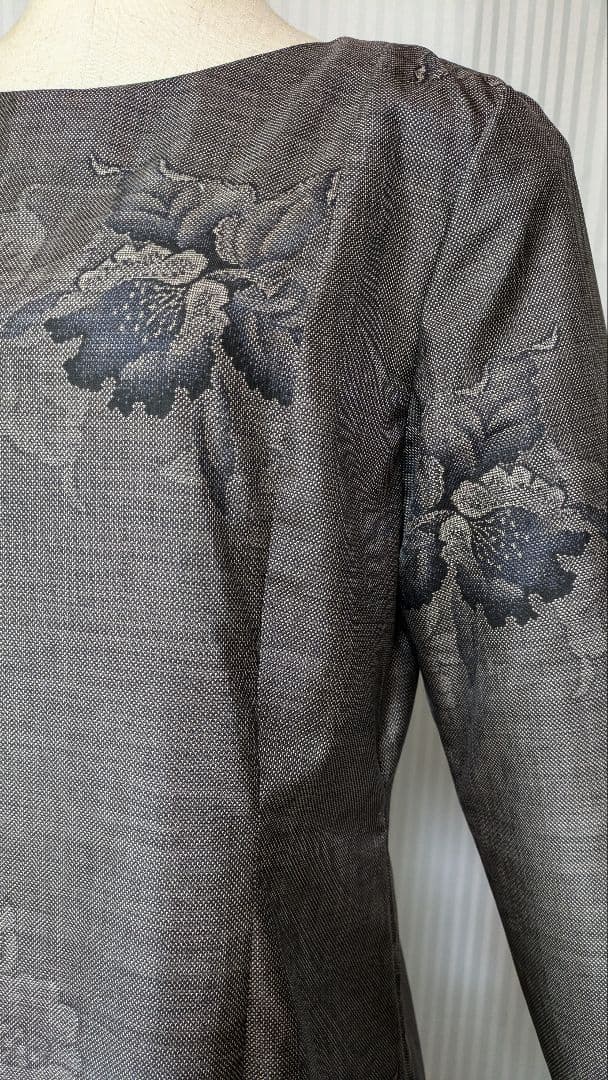 No245 大島紬着物リメイク ９マルキ茶泥大島紬 プリンセスラインワンピース