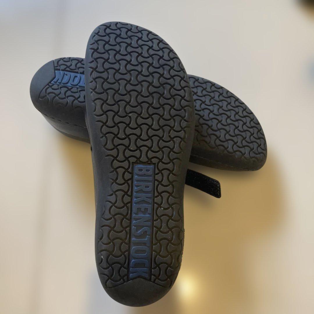 BIRKENSTOCK 黒 フラットシューズ 37