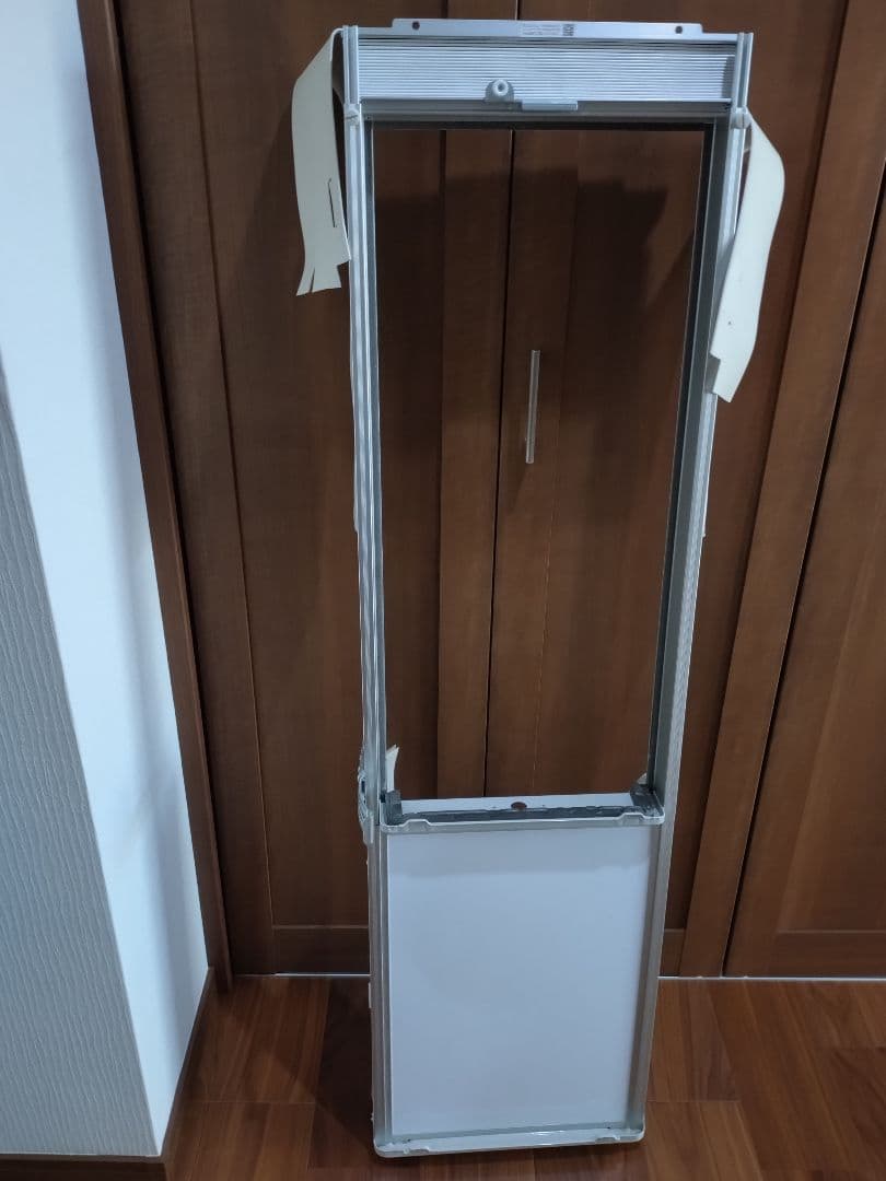 早いものがち！　コロナ　ウィンドエアコン（別売り窓枠付き）