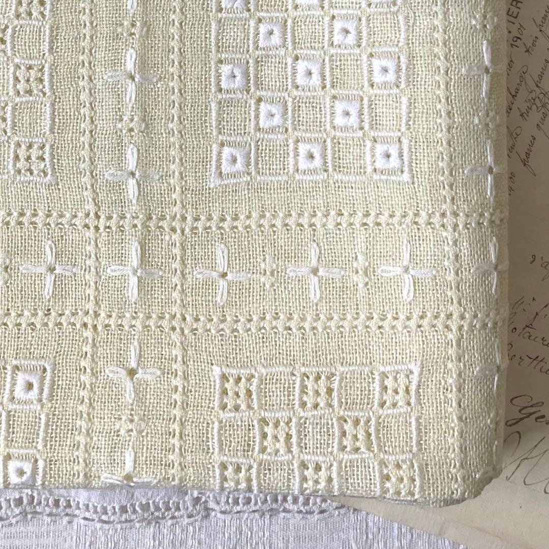 【SALE】北欧ヴィンテージ丁寧なニードルワークが施されたテーブルクロス