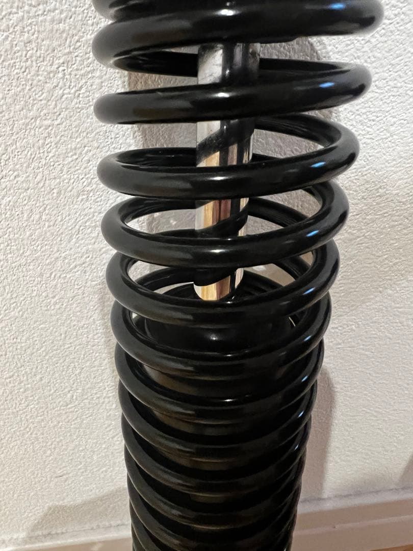 ハーレーダビッドソン純正リアショック　2023年ロードグライドST