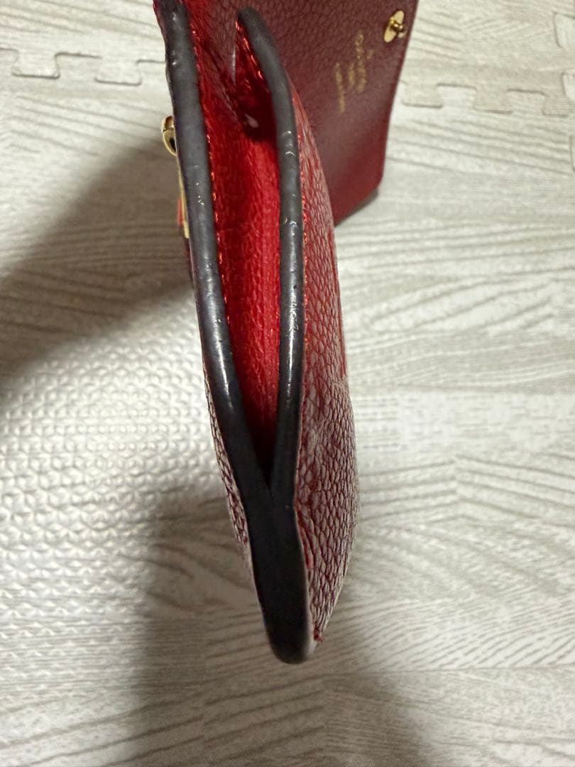ルイヴィトン モノグラム アンプラント ポシェット クレ レザーケース 赤