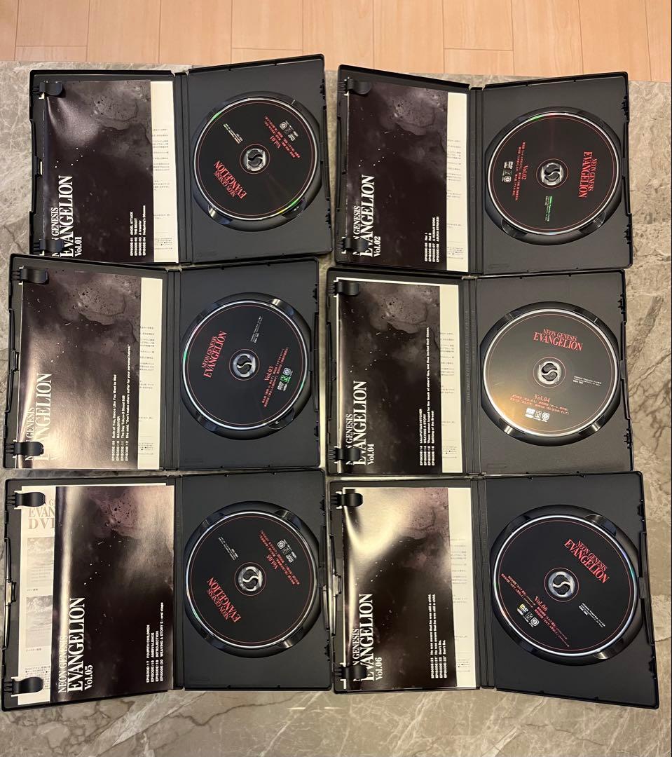 新世紀エヴァンゲリオン TV版 DVD & 新旧劇場版：序、破、Q ノベルティ付