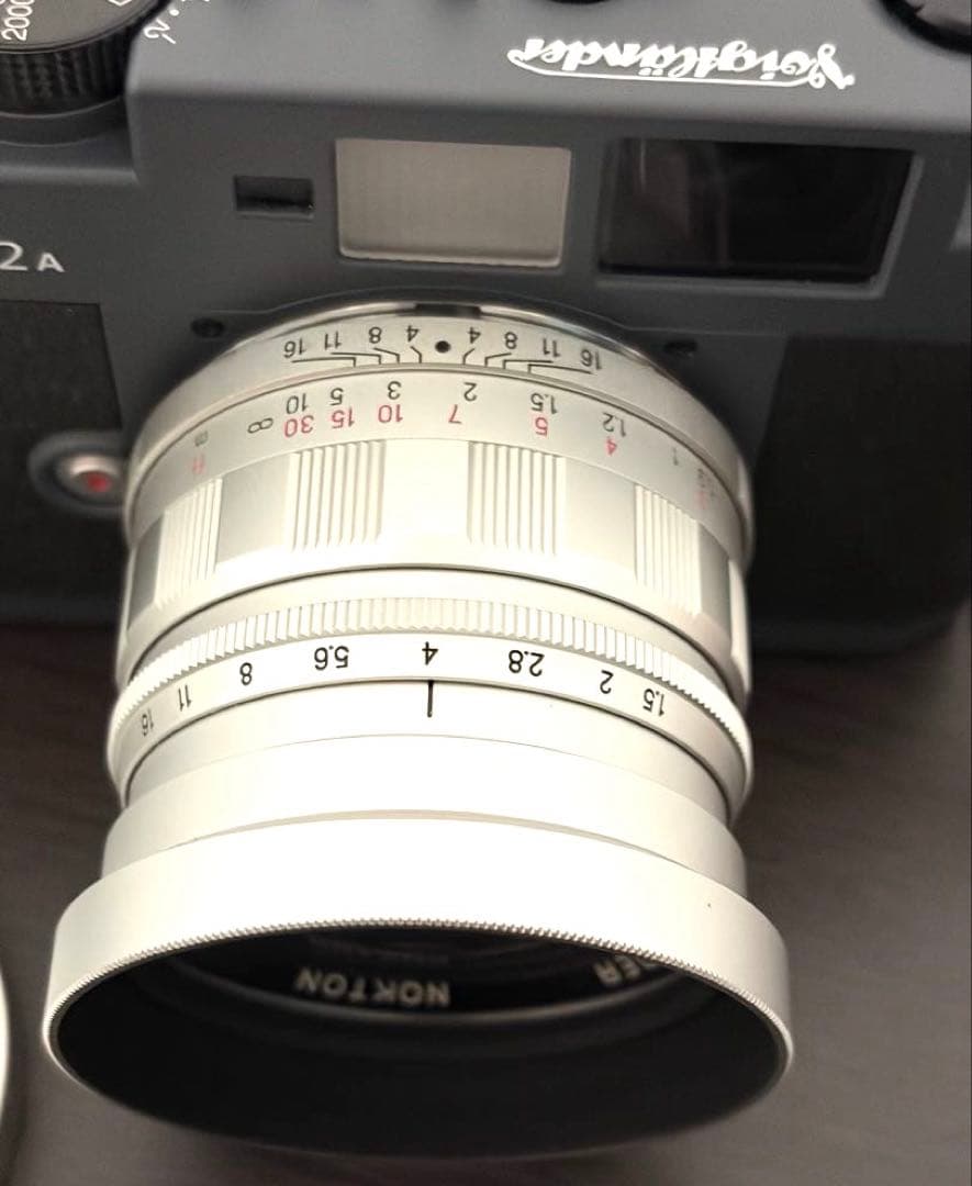 み*ゆ様 外観良好 Voigtlander BESSA-R2A Gray レンズ