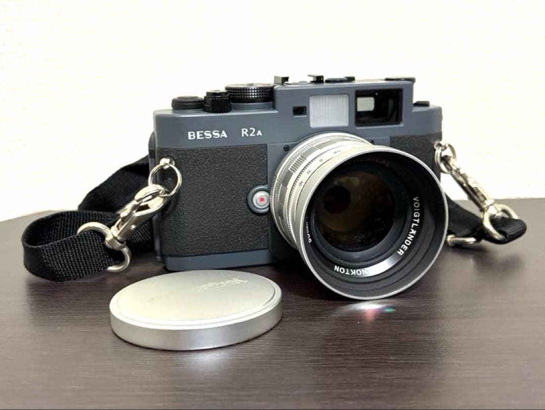 み*ゆ様 外観良好 Voigtlander BESSA-R2A Gray レンズ